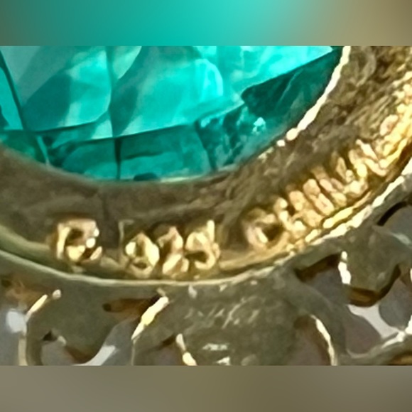 Sterling Silver Necklace with Green Rhinestone Pendant 30” Chain - Picture 8 of 10